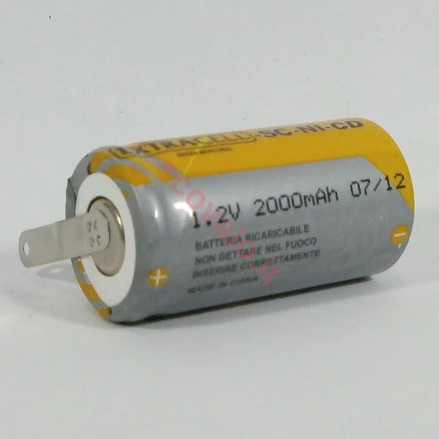 immagine batteria ricaricabile ni-cd con lamelle 2000 mah 22x42 mm CE 1,2 volt var 069605