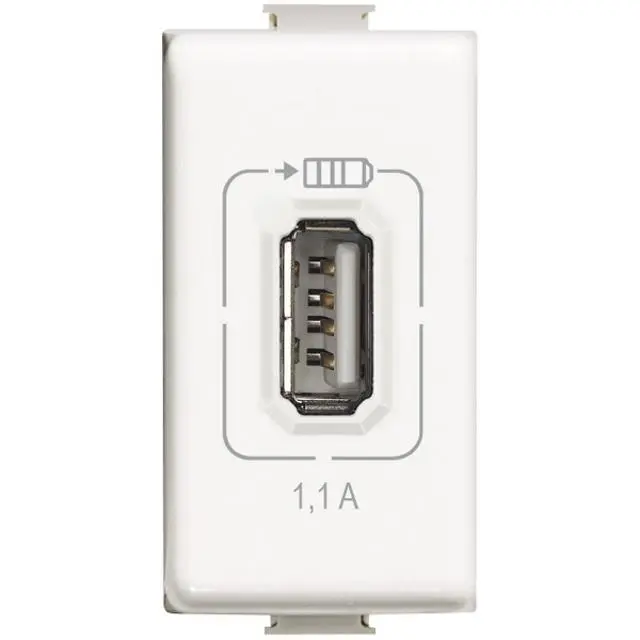 immagine del prodotto caricatore presa usb da incasso originale 1.1a CE bticino matix bianco 220-240 volt 1 bti am5285c1