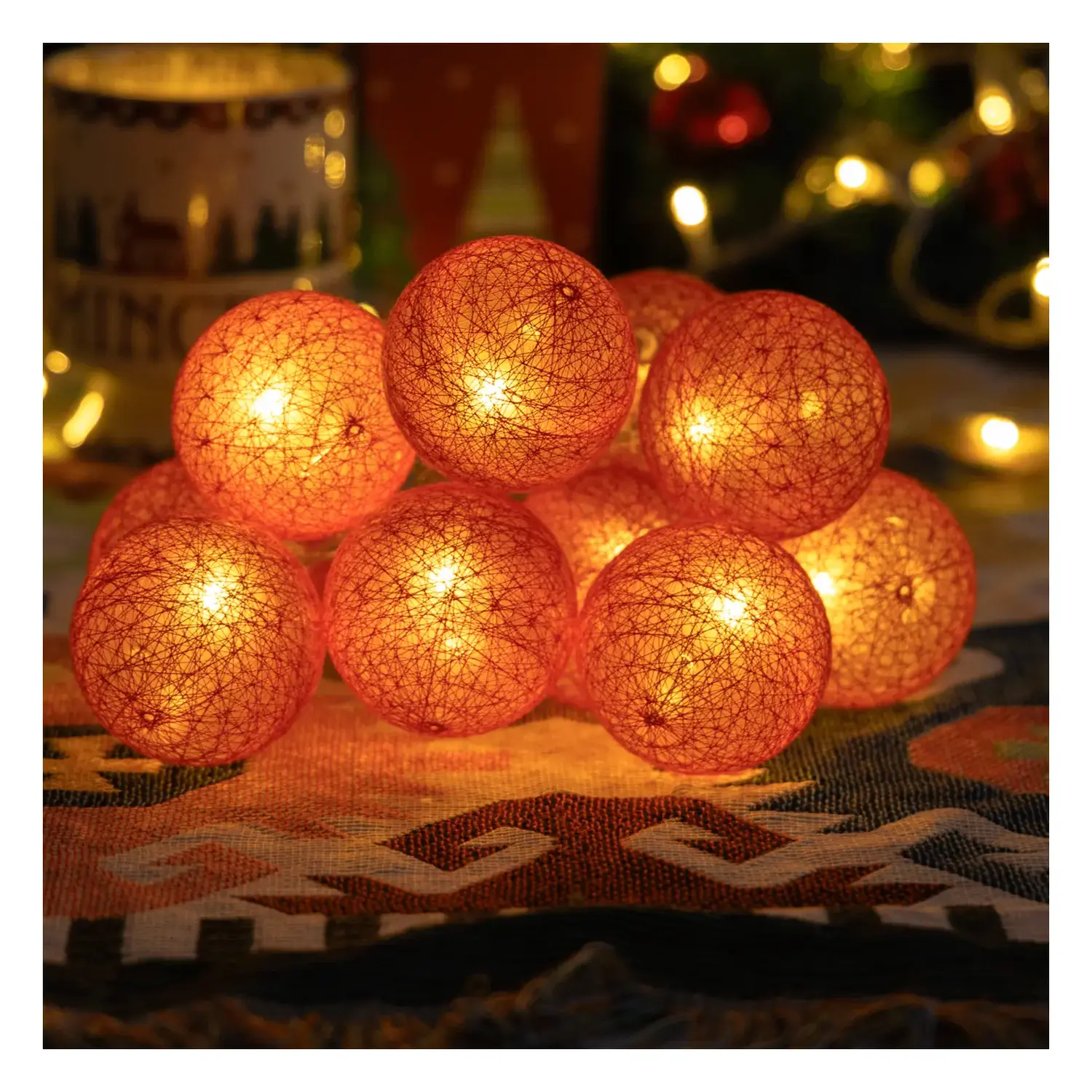 immagine Catena luminosa a batteria 3AA, luci a batuffoli rossi, bianco caldo 2m