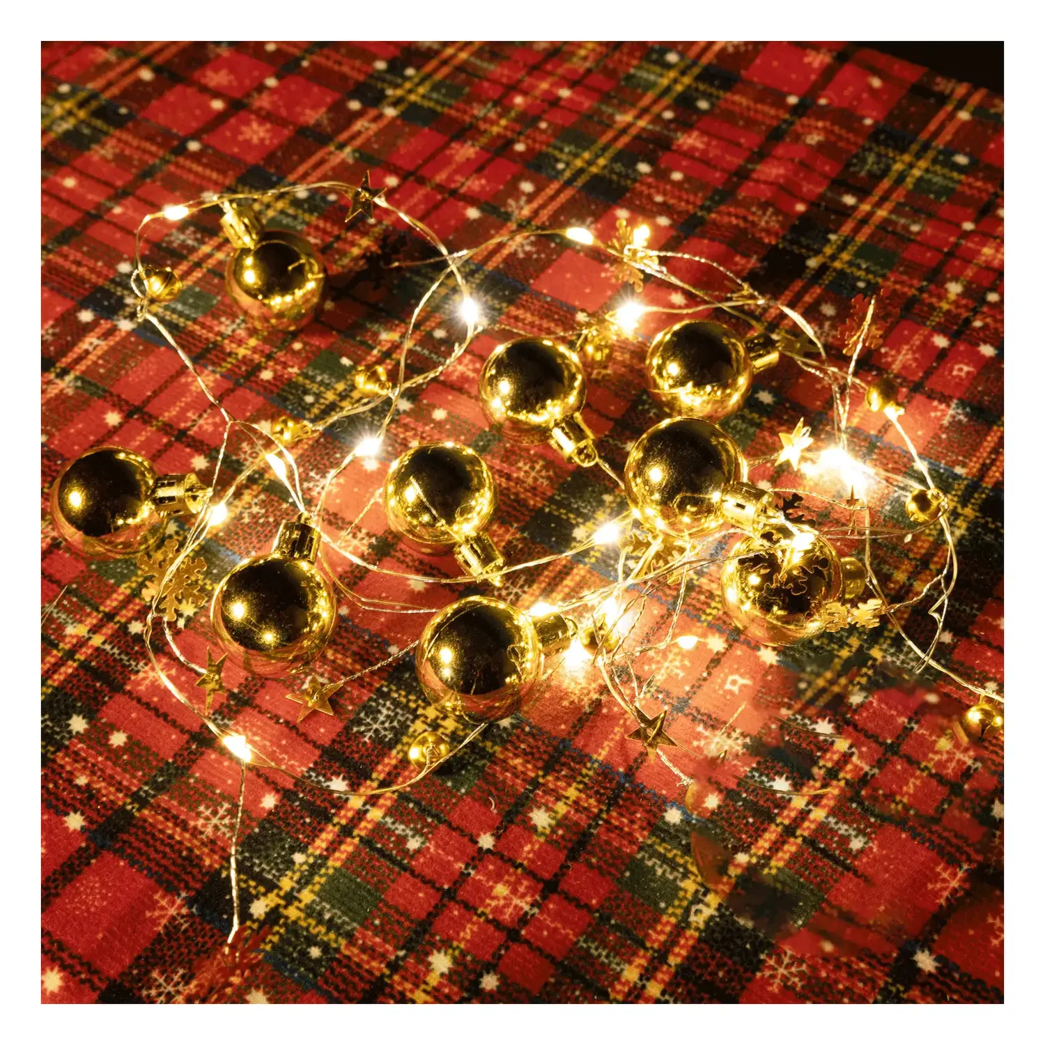 immagine del prodotto Catena luminosa a batteria 3AA, palline di Natale e fiocchi di neve dorati, bianco caldo 2m IP44, Interno&Esterno