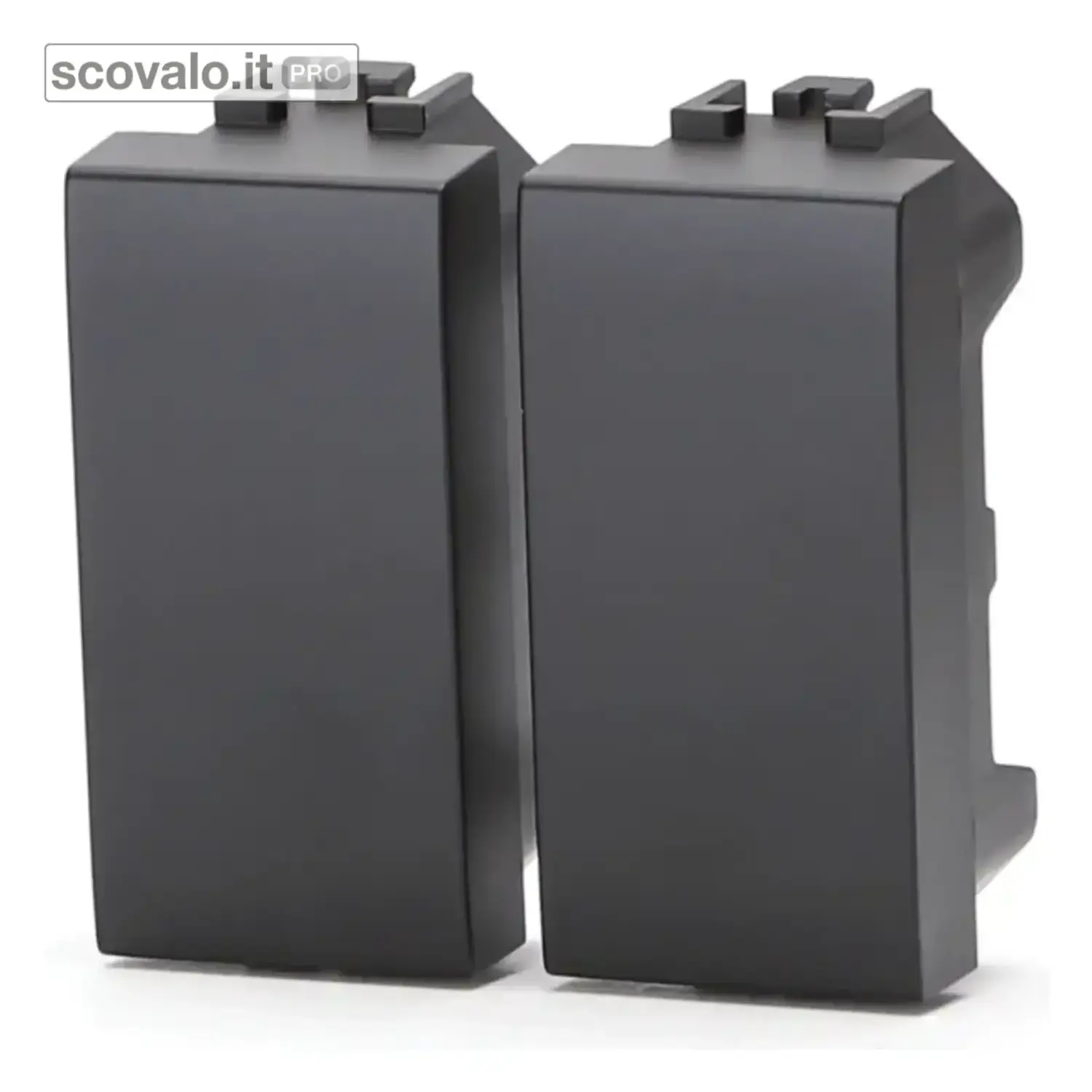 immagine del prodotto Tappo Copriforo Falso Polo Nero Compatibile Bticino Livinglight International
