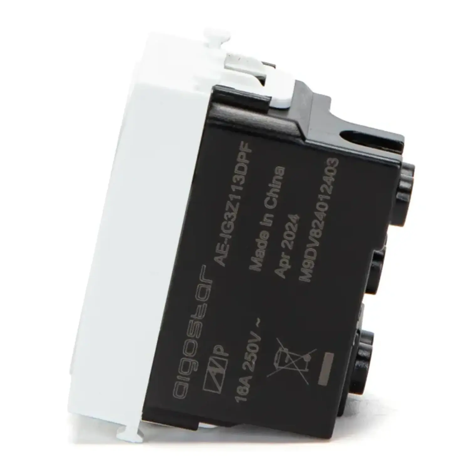 immagine compatibile vimar plana 230v presa bipasso 10-16a bianco