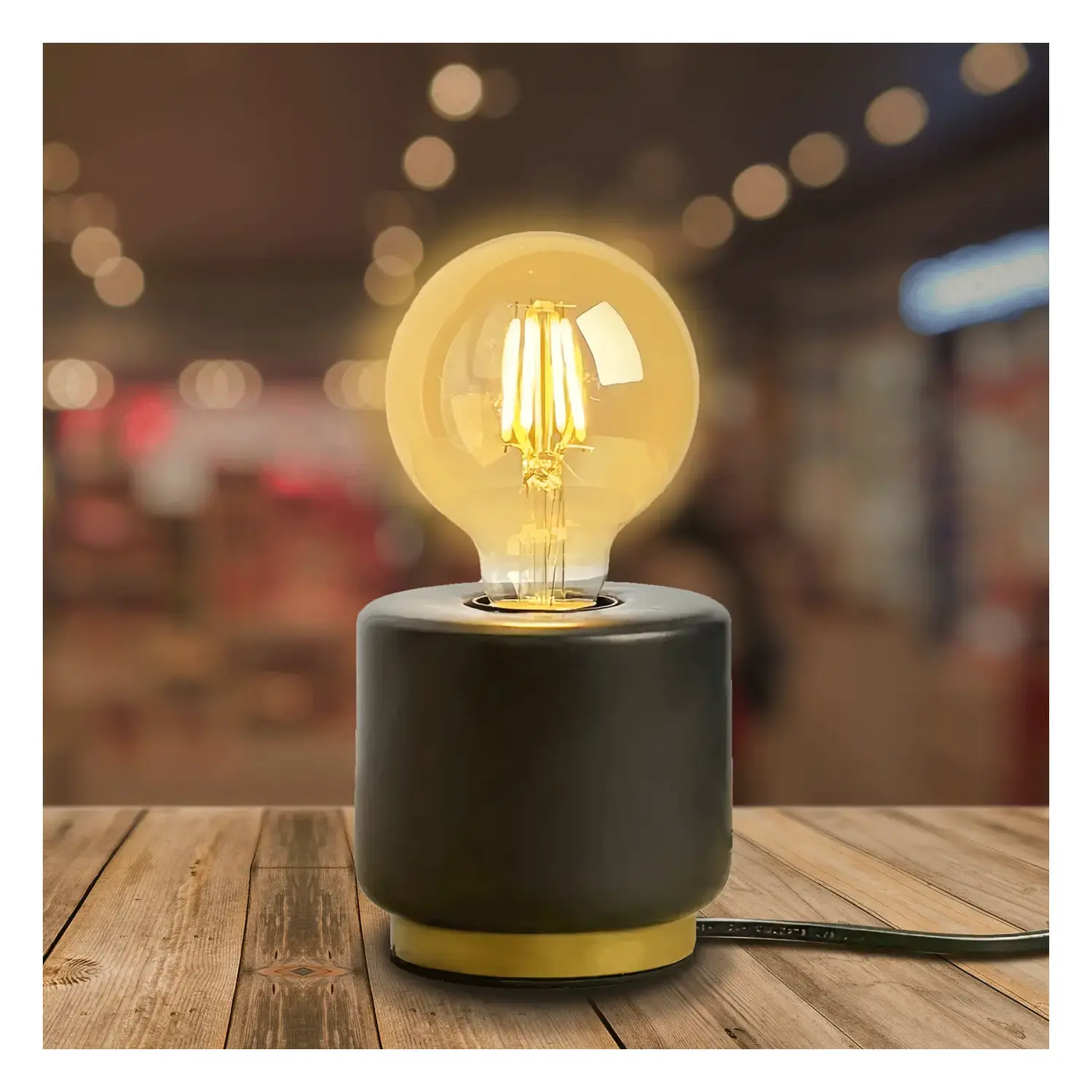 immagine Lampada da tavolo E27 nero e oro ilindrica