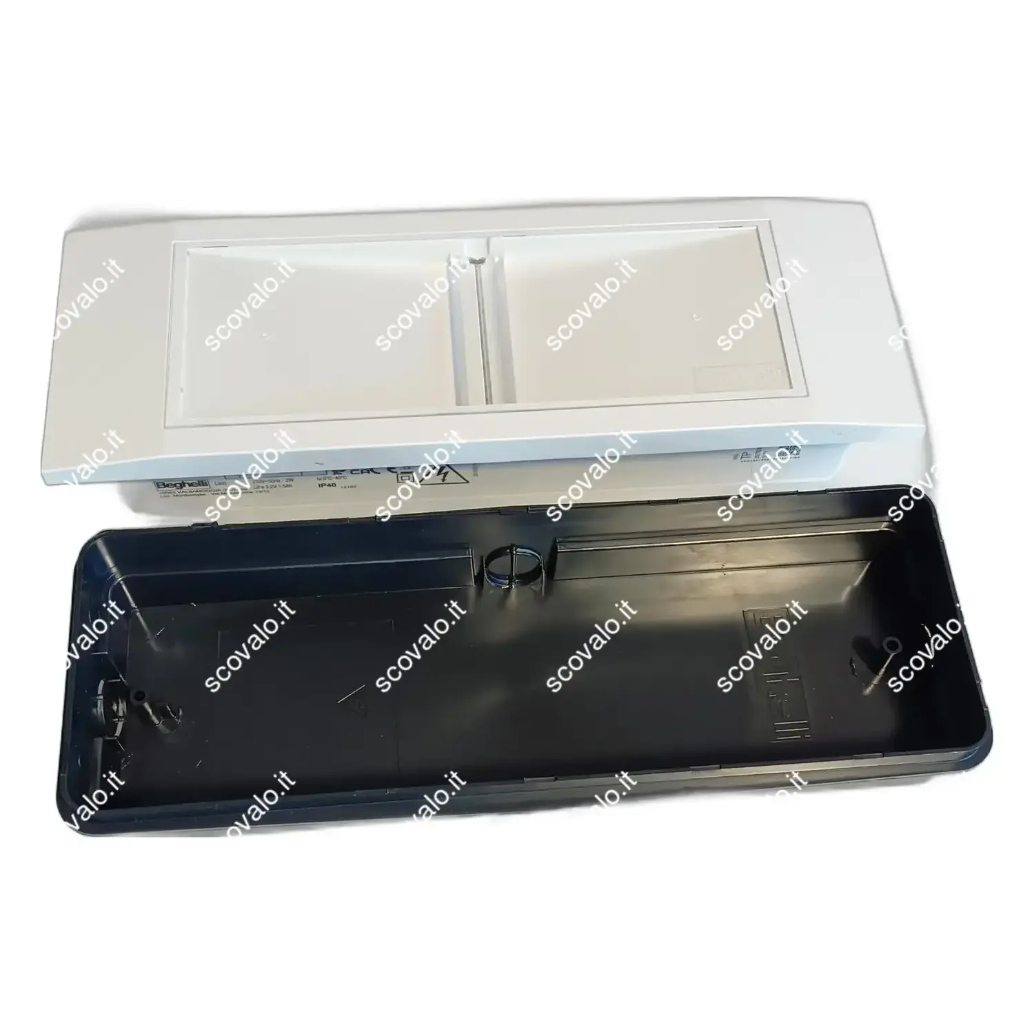 immagine lampada emergenza beghelli 11 watt 8 ore stile in 20 led batteria litio bianco freddo