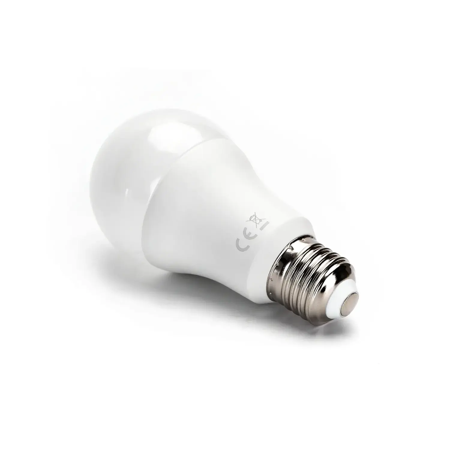 immagine lampadina led A60 bulbo classico e27 17 watt bianco freddo