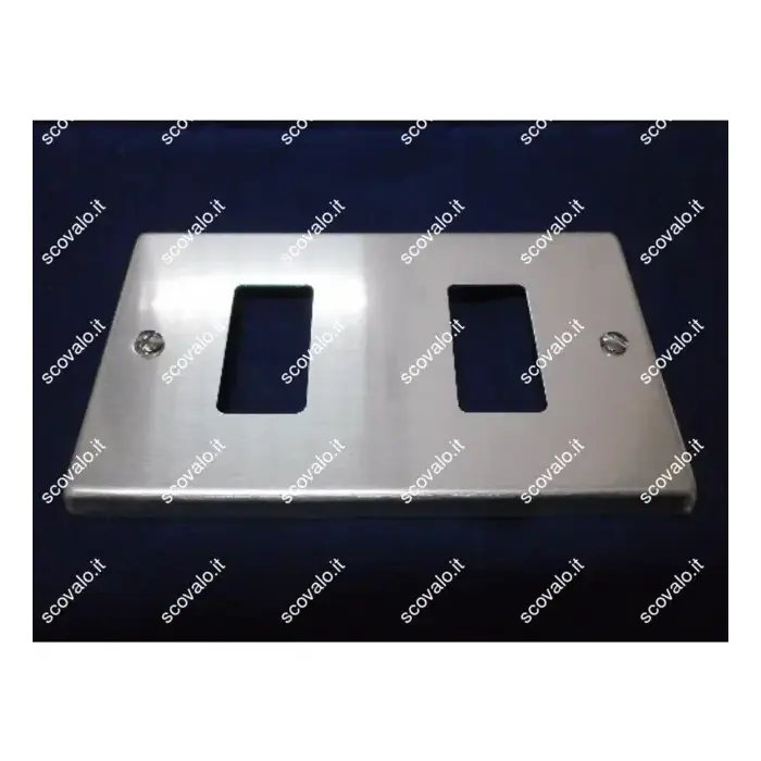 immagine placca alluminio compatibile bticino magic copri interruttore paglierino 2 fori