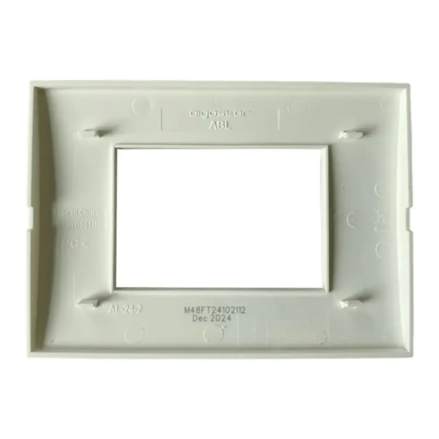 immagine Placca 3 Fori Compatibile Bticino Livinglight International Bianco