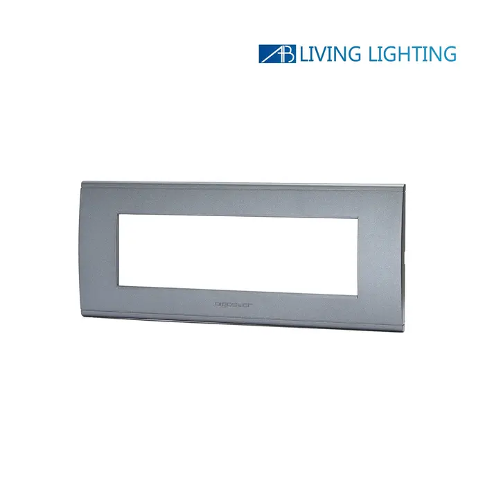 immagine del prodotto placca di plastica compatibile bticino livinglight international grigio 7 fori