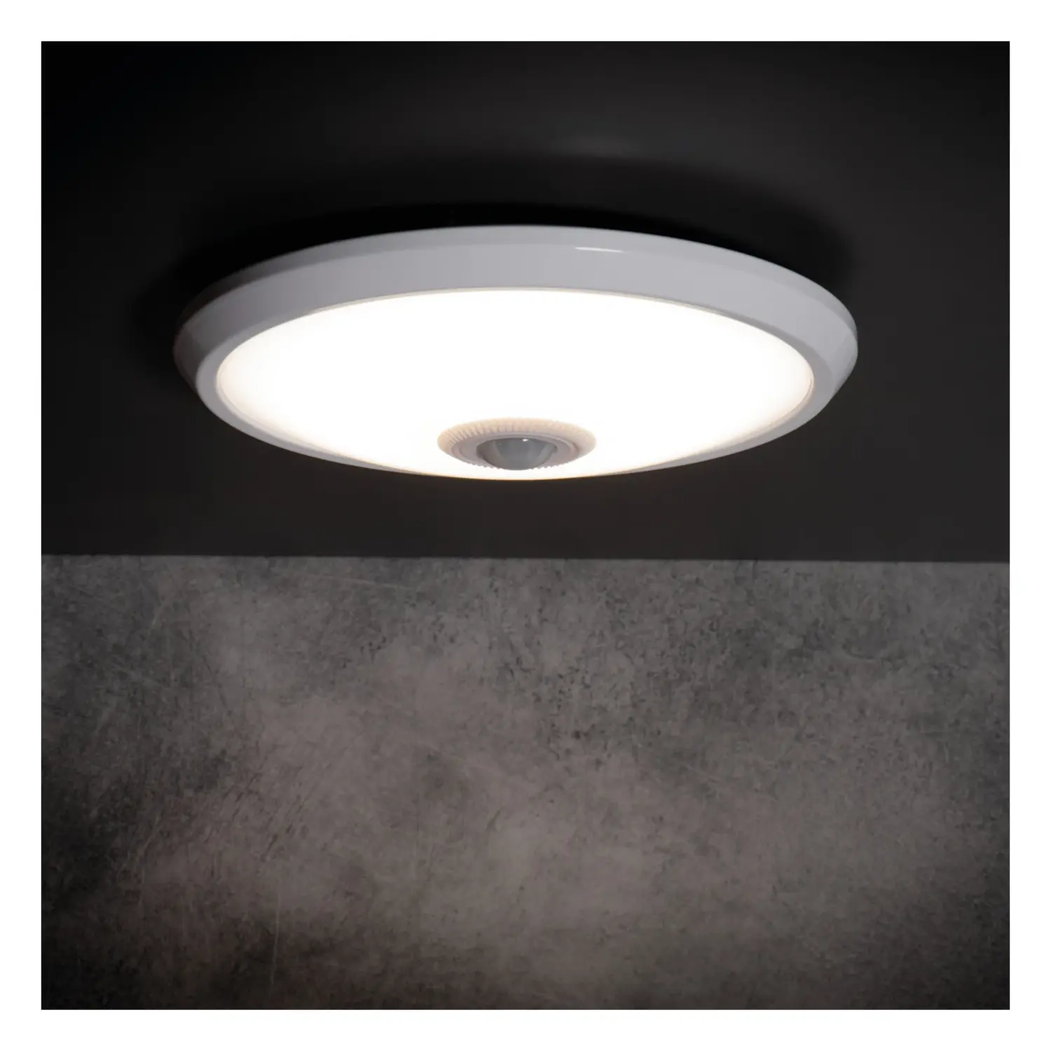 immagine plafoniera a led con sensore di movimento 14 watt bianco naturale