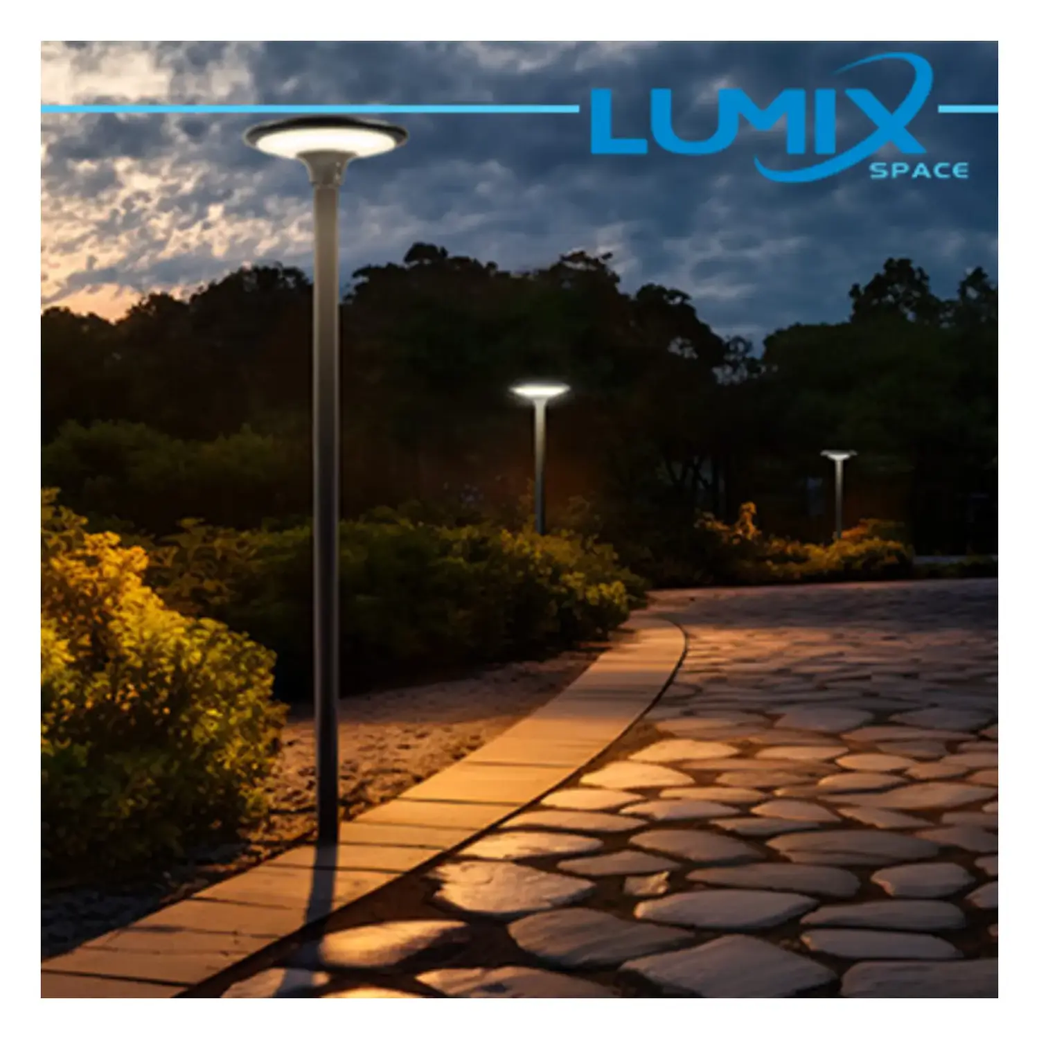 immagine lampione testa palo solare fotovoltaico con sensore giardino viale 200w