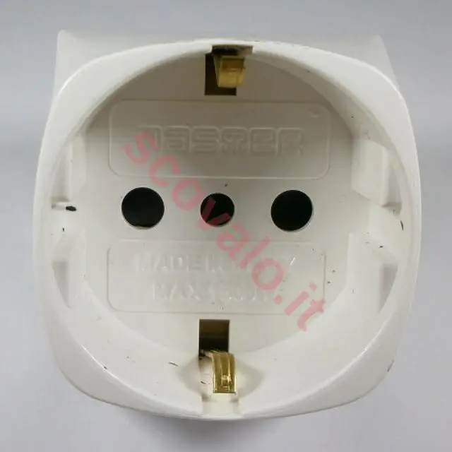 immagine tripla universale con schuko elettrica CE bianco 220-240 volt 1 pezzo 16A var 500207b